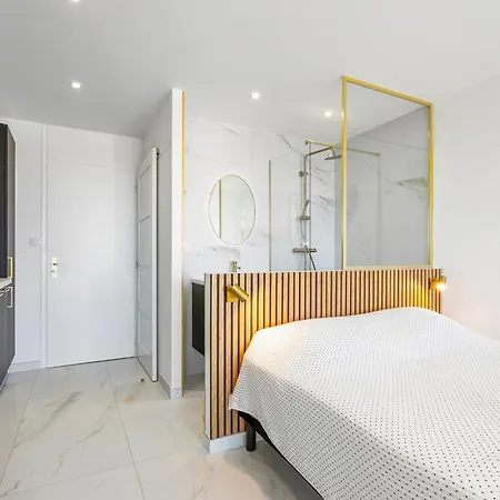 Naturiste Cap D'agde Heliopolis Eden